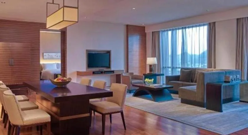 New World Guiyang Hotel