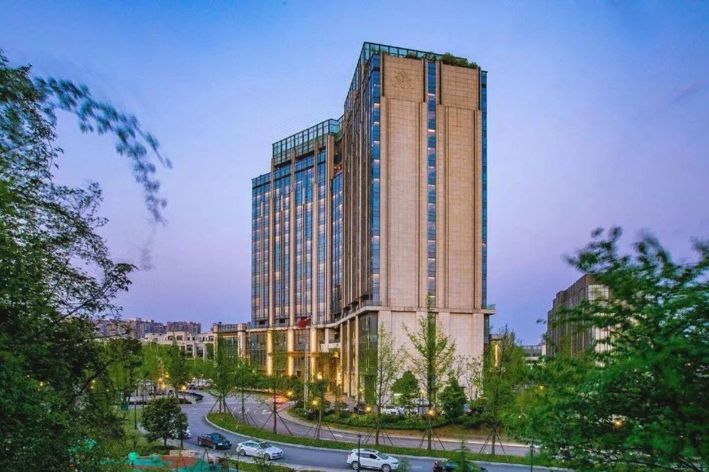 New World Guiyang Hotel