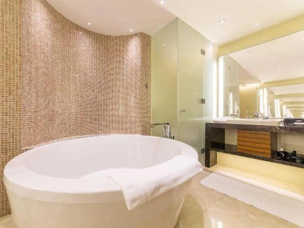 New World Guiyang Hotel