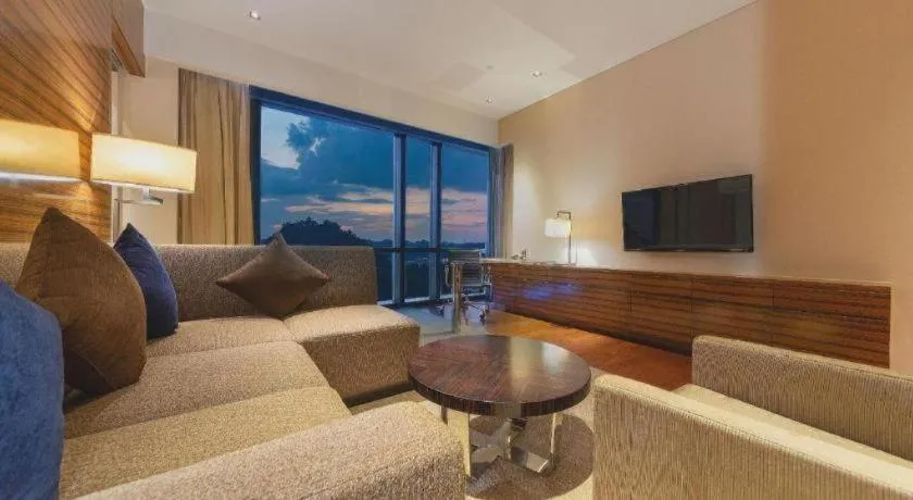 New World Guiyang Hotel