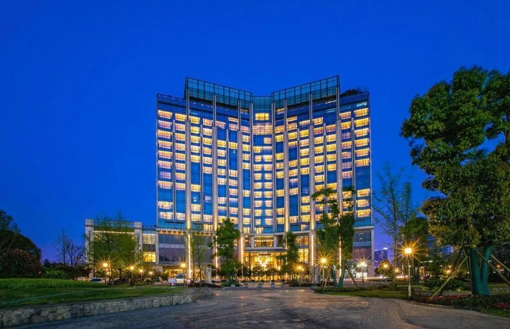 New World Guiyang Hotel