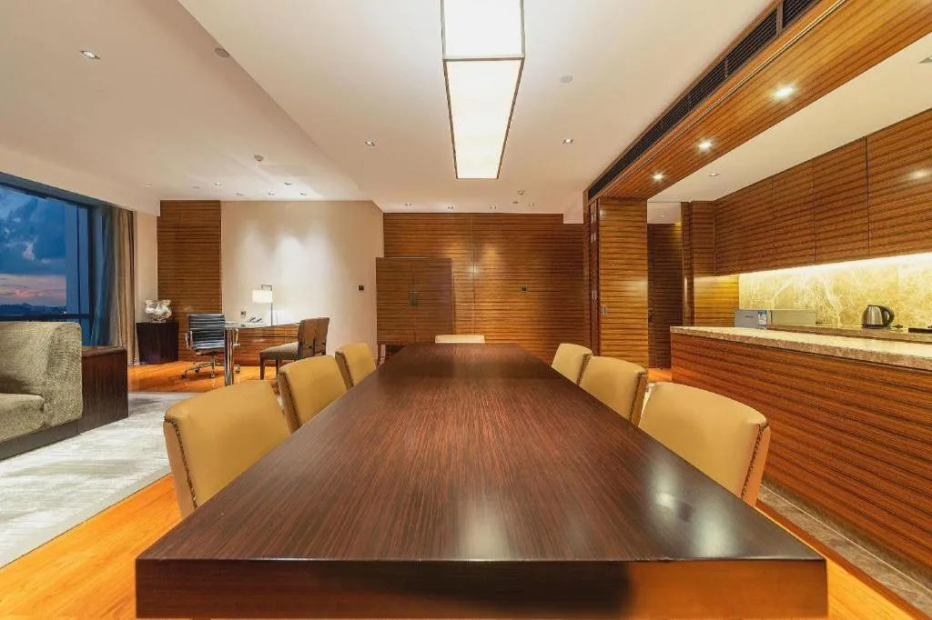 New World Guiyang Hotel