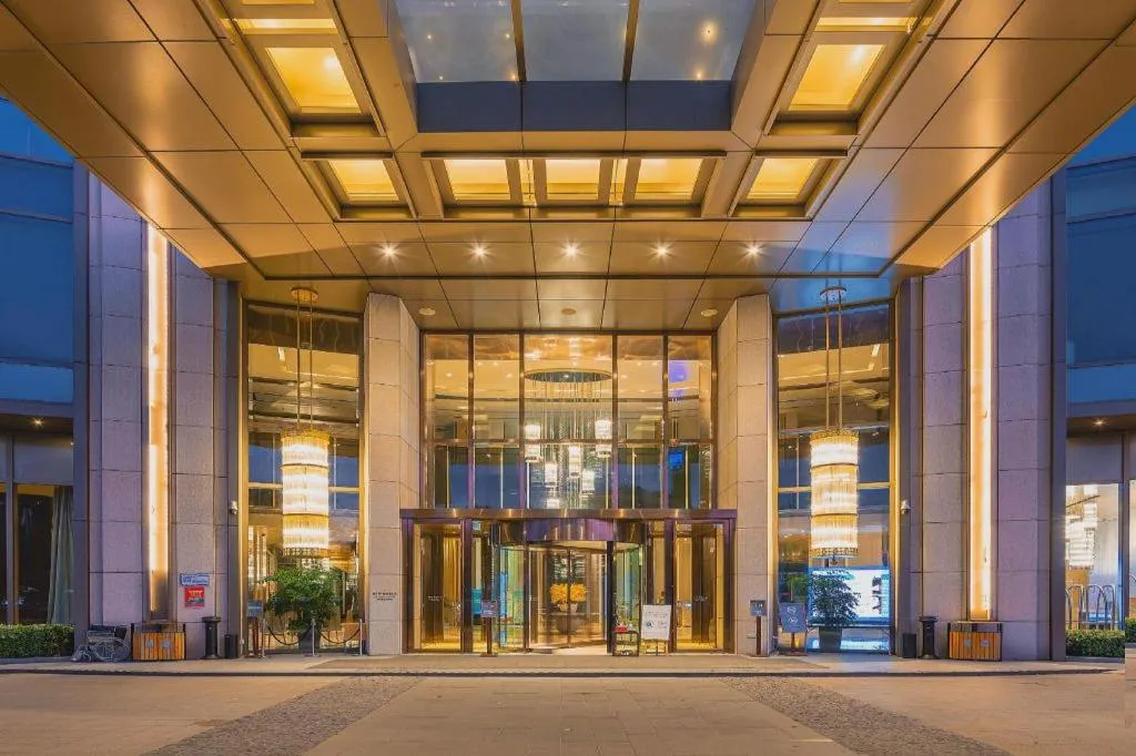 New World Guiyang Hotel