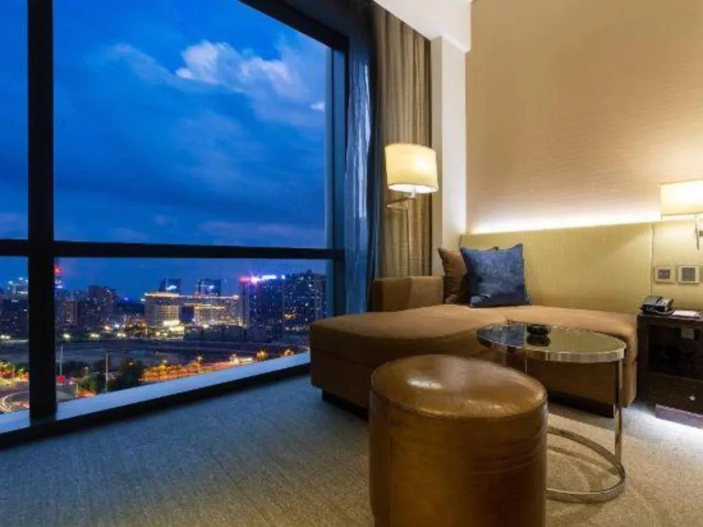 New World Guiyang Hotel