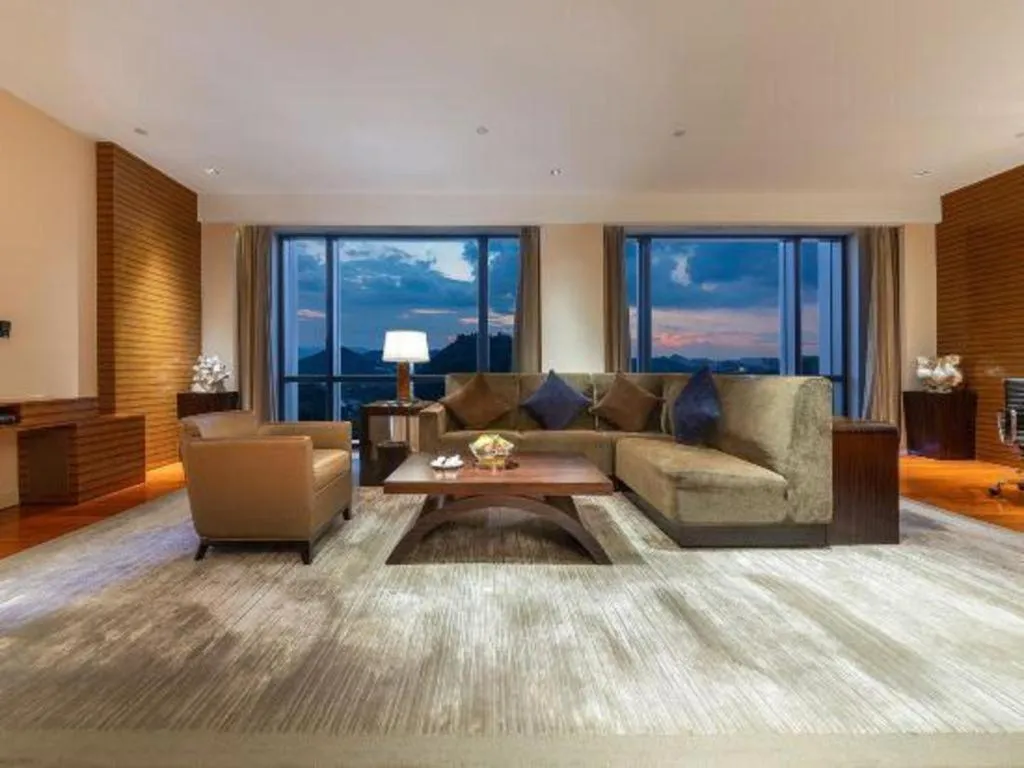 New World Guiyang Hotel