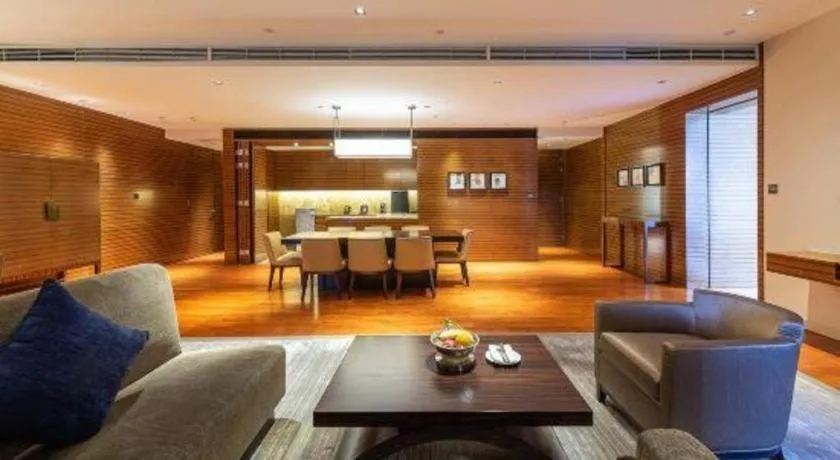 New World Guiyang Hotel