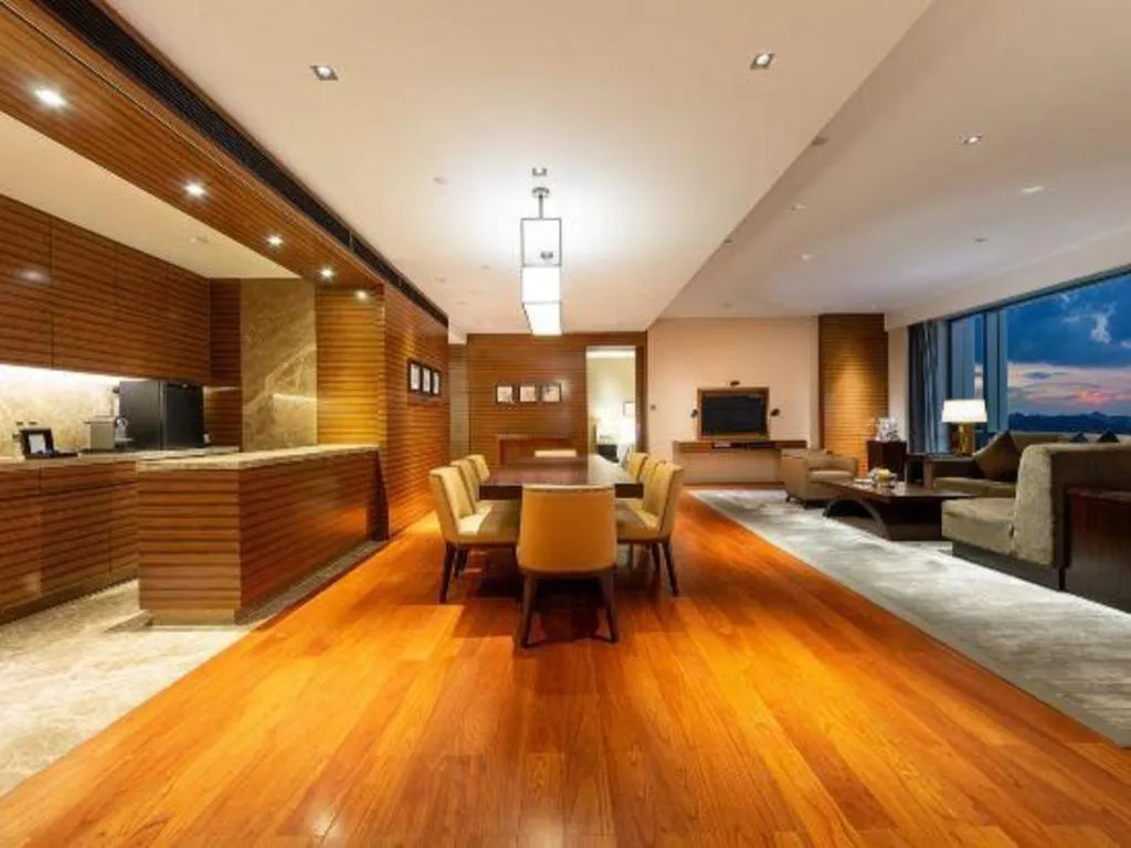 New World Guiyang Hotel