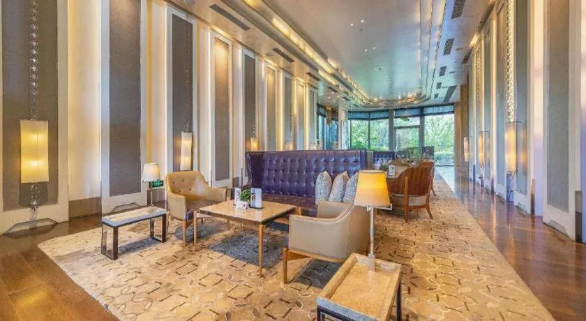 New World Guiyang Hotel