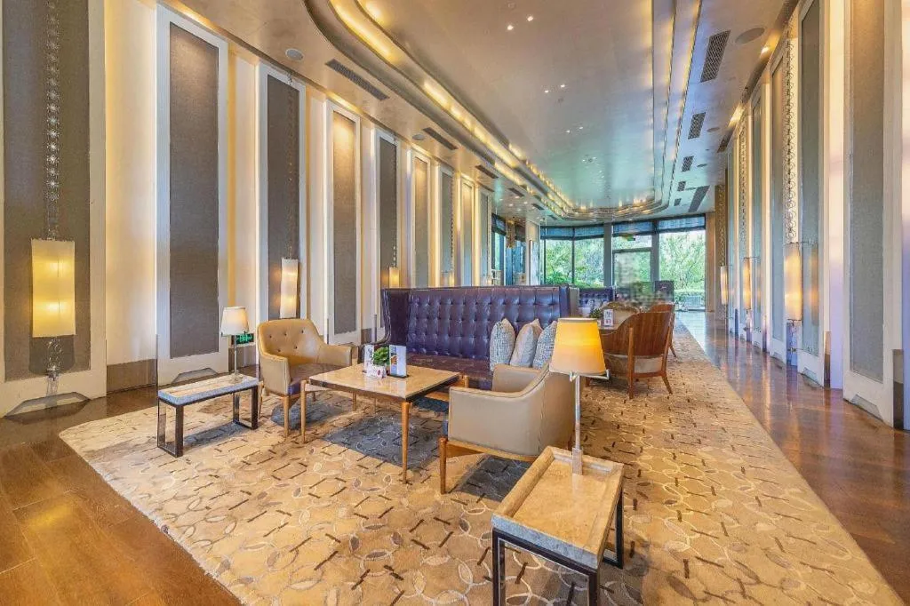 New World Guiyang Hotel