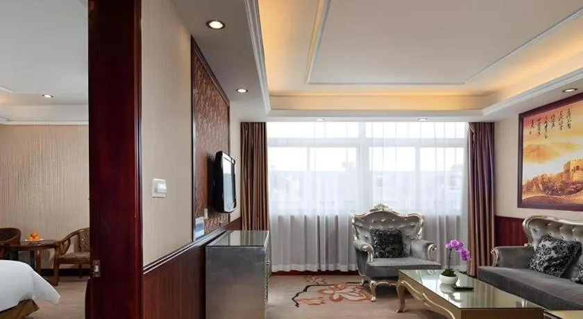 Vienna Hotel Hangzhou Binkang Road Metro Station