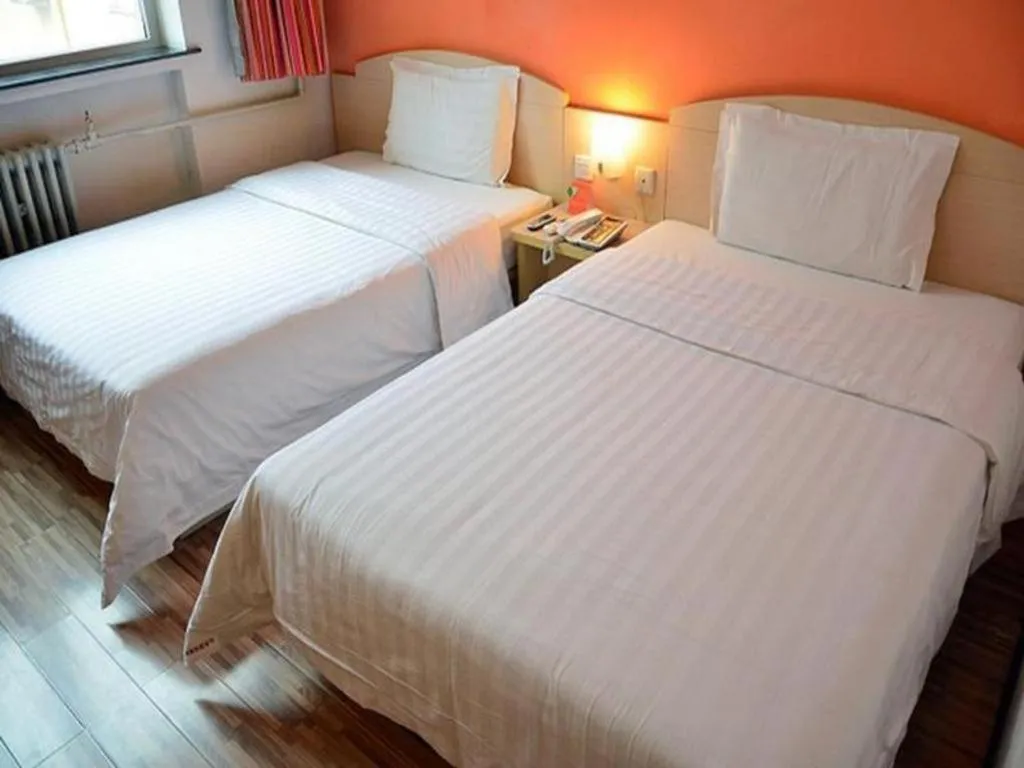 7 Days Inn Beijing Xiaocun Metro Station