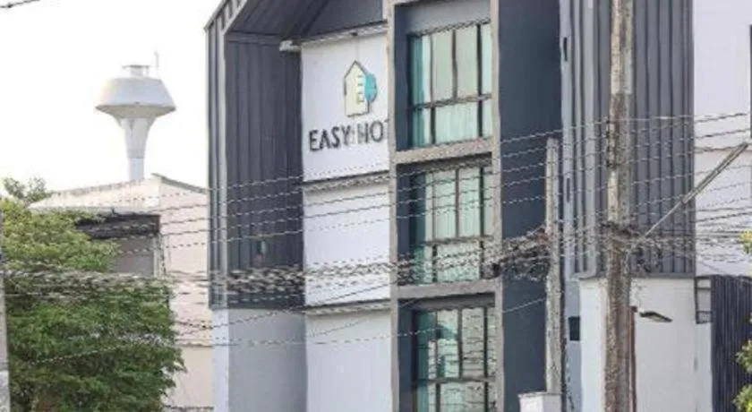 Esy Hotel