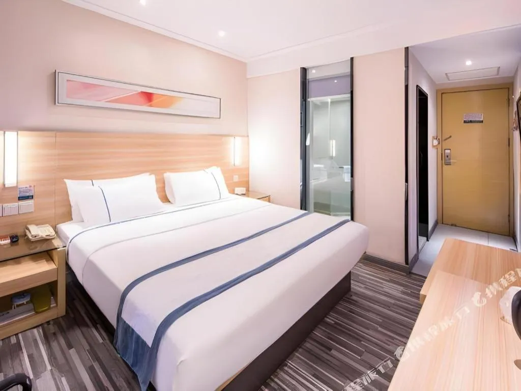 Bed in City Comfort Inn Nanning Chaoyang Square Metro Station