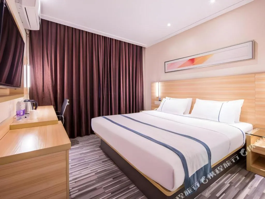 Bed in City Comfort Inn Nanning Chaoyang Square Metro Station