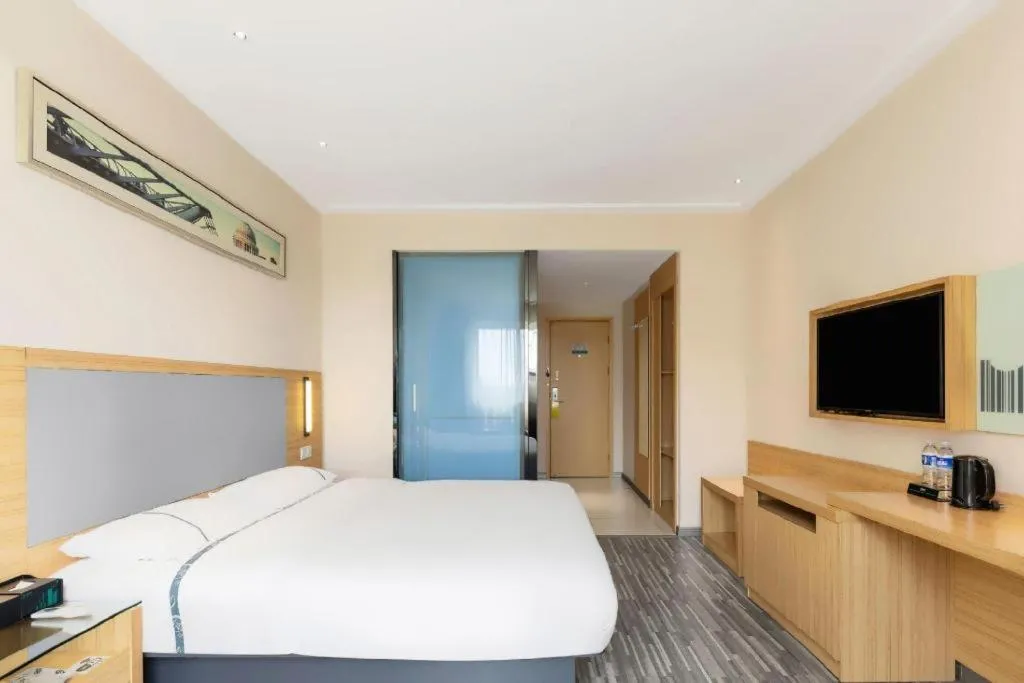 Bed in City Comfort Inn Nanning Chaoyang Square Metro Station