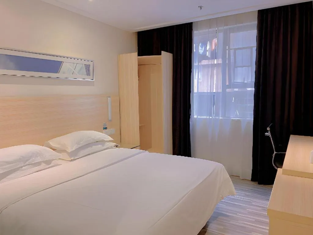 Bed in City Comfort Inn Nanning Chaoyang Square Metro Station