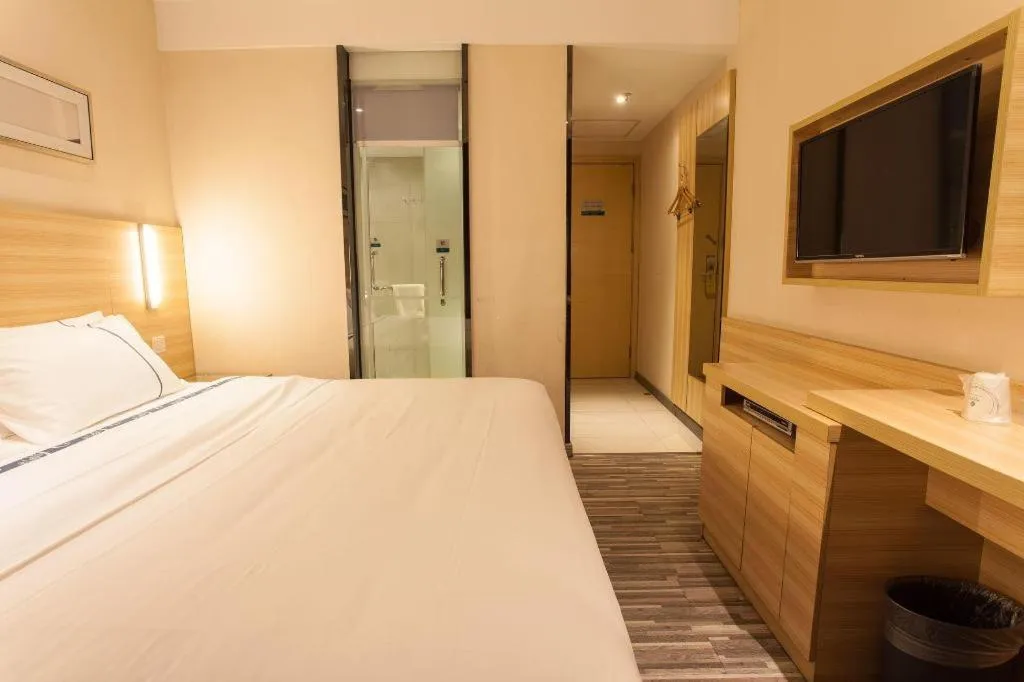 Bed in City Comfort Inn Nanning Chaoyang Square Metro Station