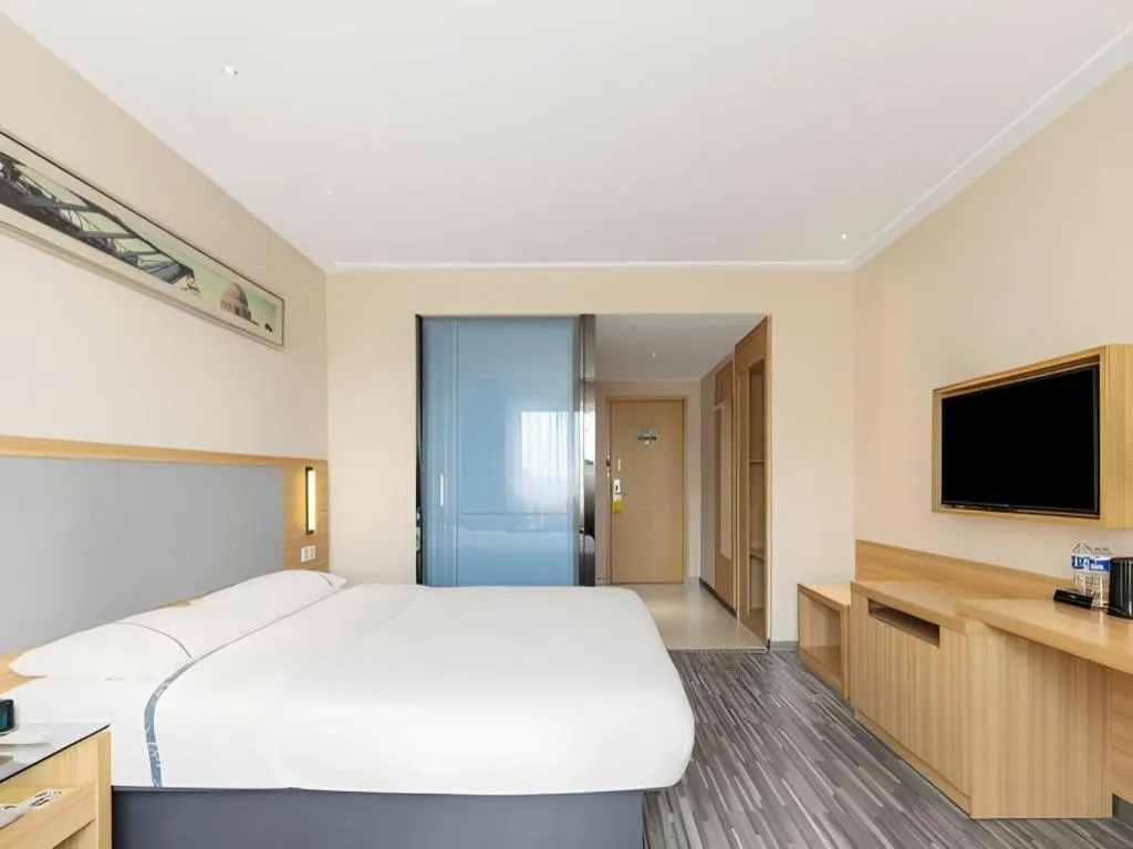 Bed in City Comfort Inn Nanning Chaoyang Square Metro Station