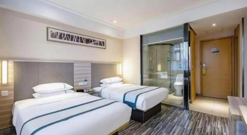 Bed in City Comfort Inn Nanning Chaoyang Square Metro Station