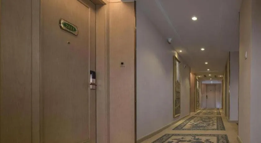 Vienna Hotel Nanning Train Station