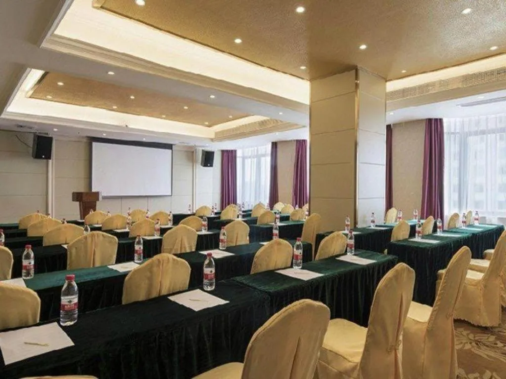 Vienna Hotel Nanning Train Station