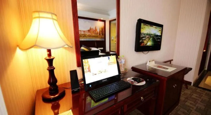 Vienna Hotel Nanning Train Station