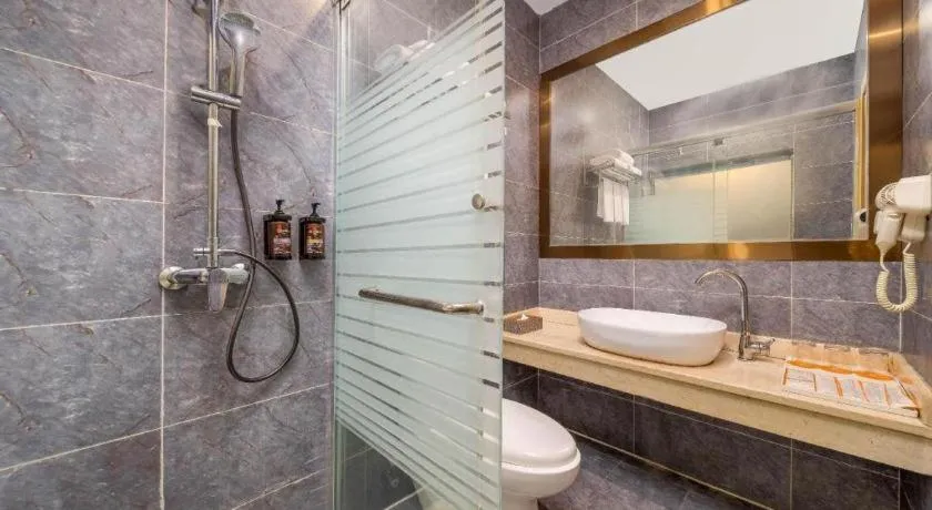 Vienna Hotel Nanning Train Station