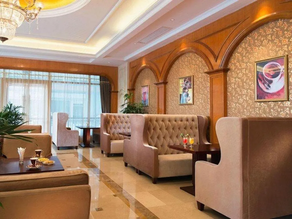 Vienna International Hotel Shenzhen North Station Branch