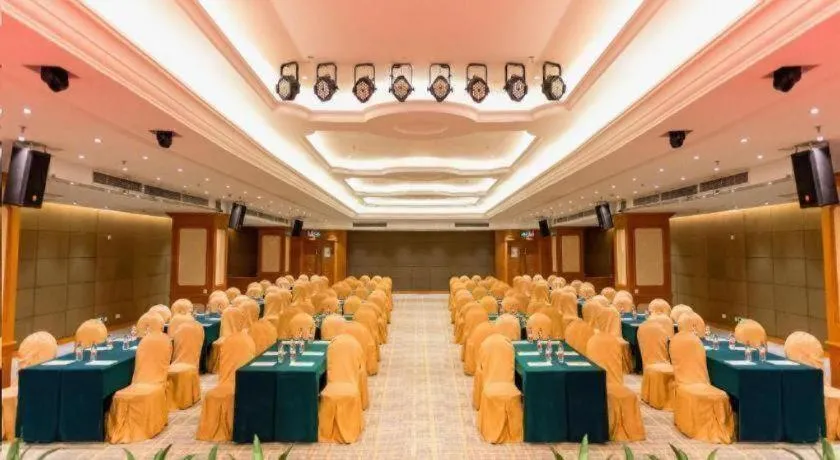 Vienna International Hotel Shenzhen North Station Branch