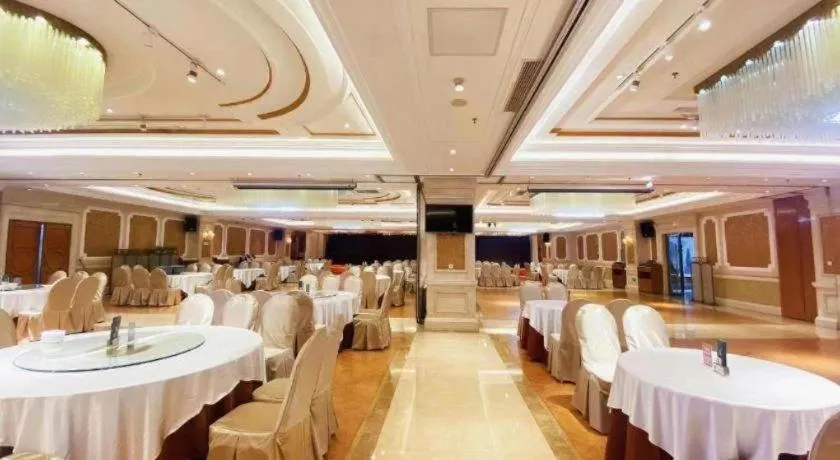 Vienna International Hotel Shenzhen North Station Branch