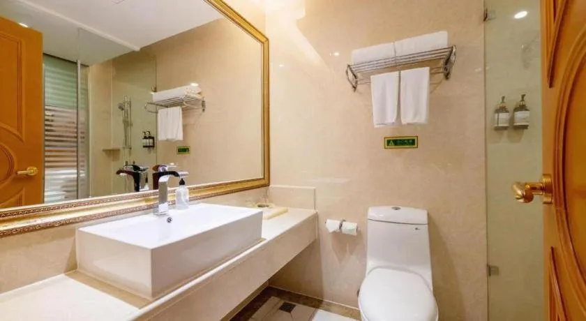 Vienna International Hotel Shenzhen North Station Branch