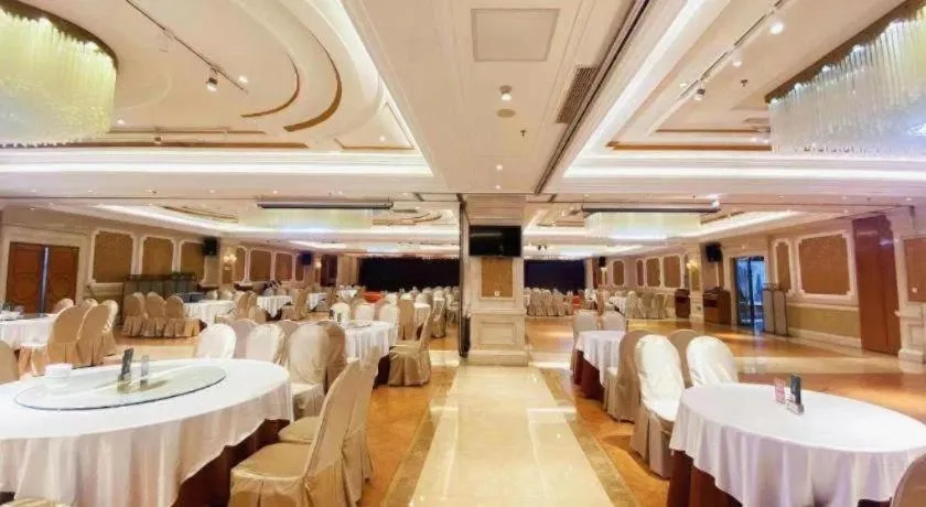 Vienna International Hotel Shenzhen North Station Branch