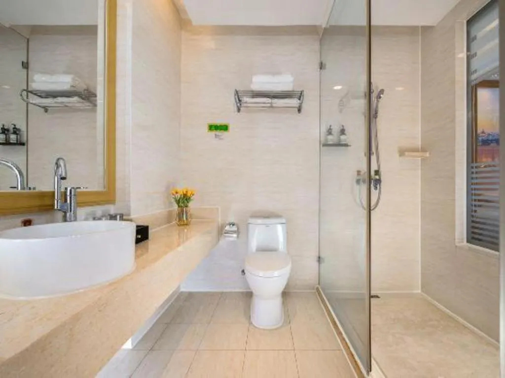 Vienna International Hotel Shenzhen North Station Branch