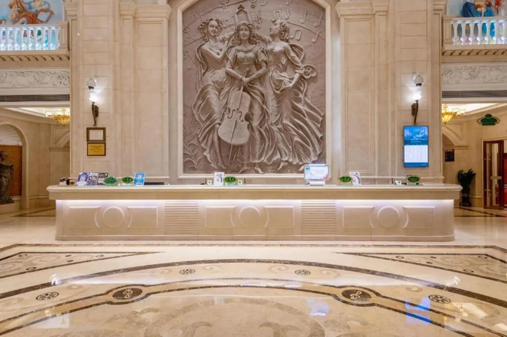 Vienna International Hotel Shenzhen North Station Branch