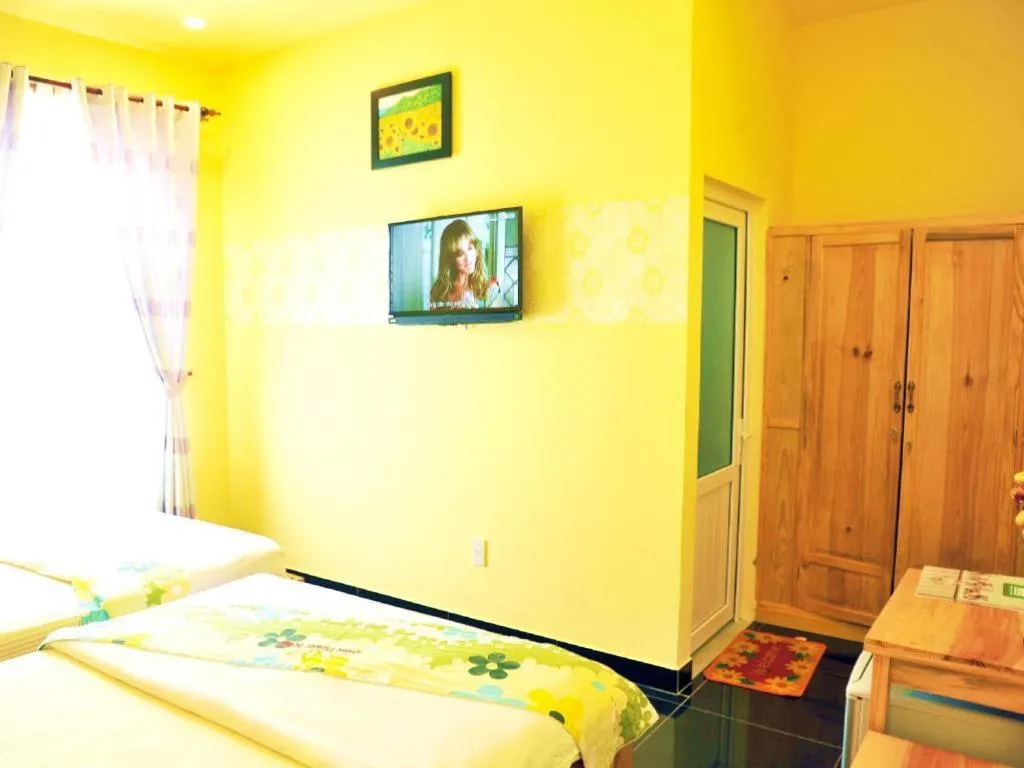 Bed in Dalat Flower Hotel & Spa