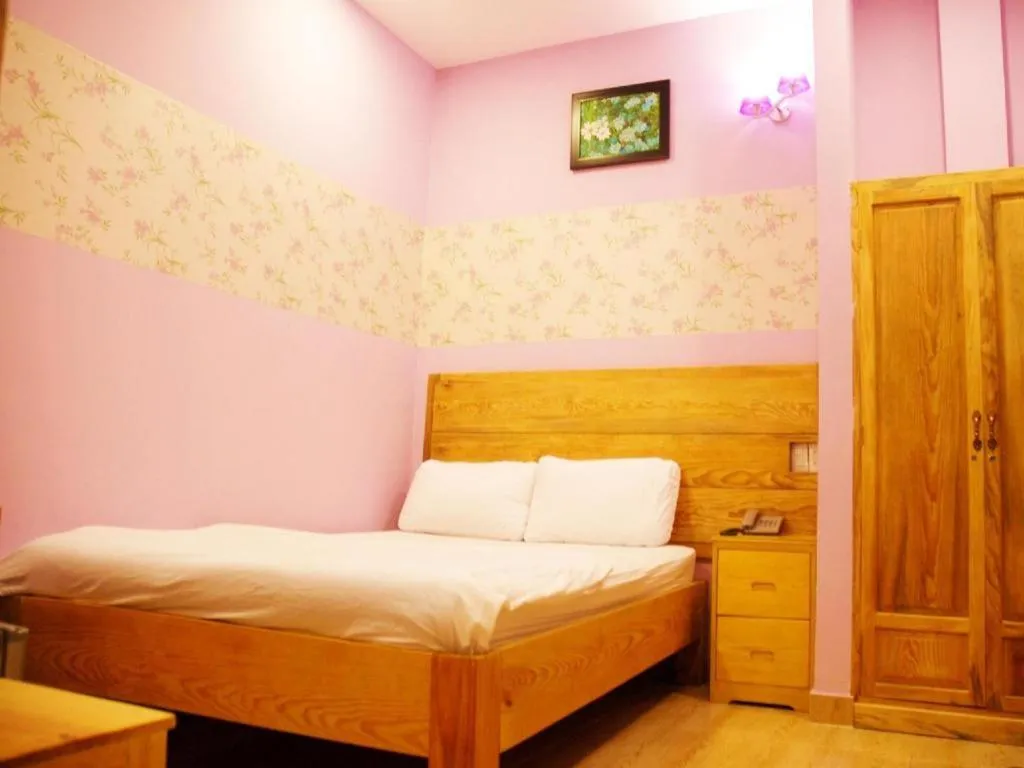 Bed in Dalat Flower Hotel & Spa