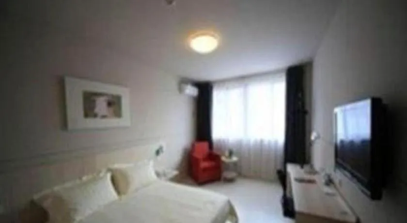 Bed in Jinjiang Inn Baotou Donghe East Railway Station