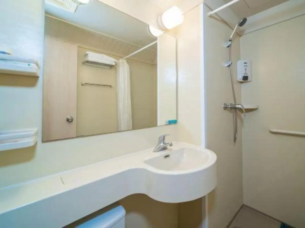 Jinjiang Inn Sanya Hexi Road Pedestrian Bridge