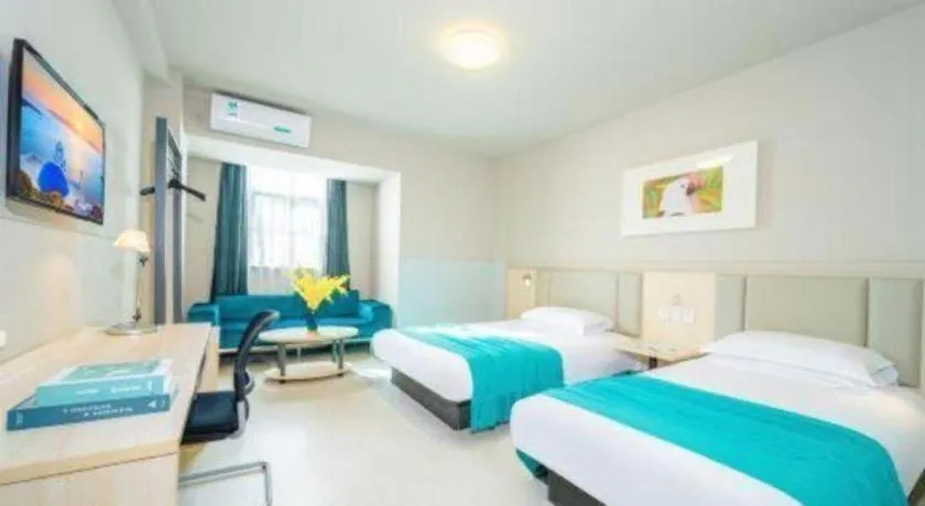 Bed in Jinjiang Inn Sanya Hexi Road Pedestrian Bridge