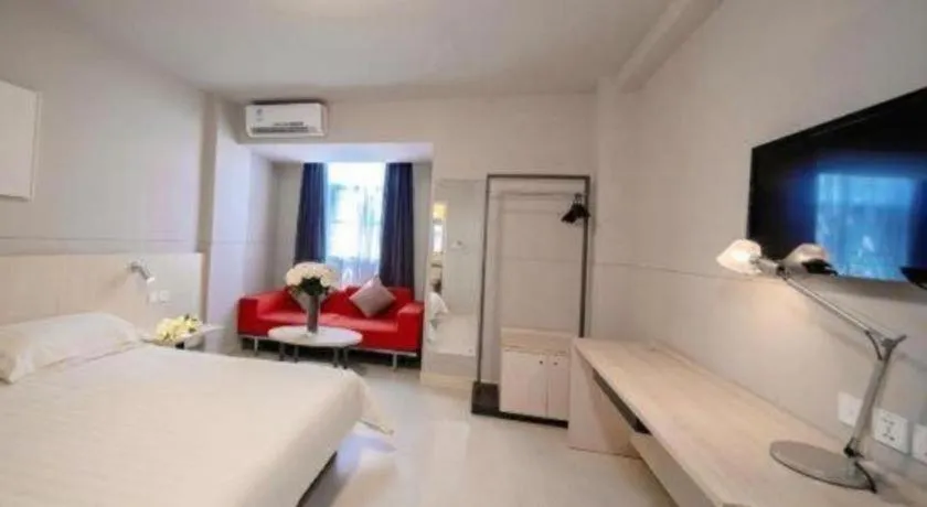 Bed in Jinjiang Inn Sanya Hexi Road Pedestrian Bridge