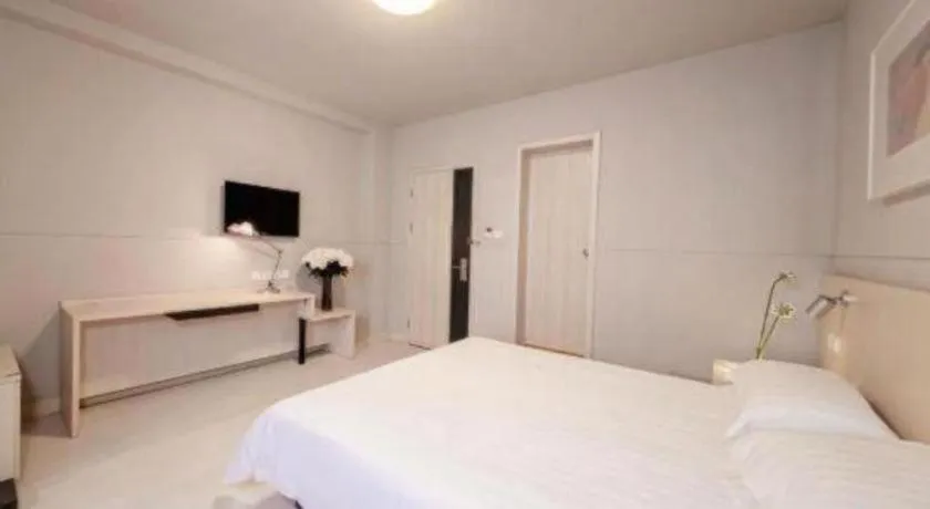 Bed in Jinjiang Inn Sanya Hexi Road Pedestrian Bridge