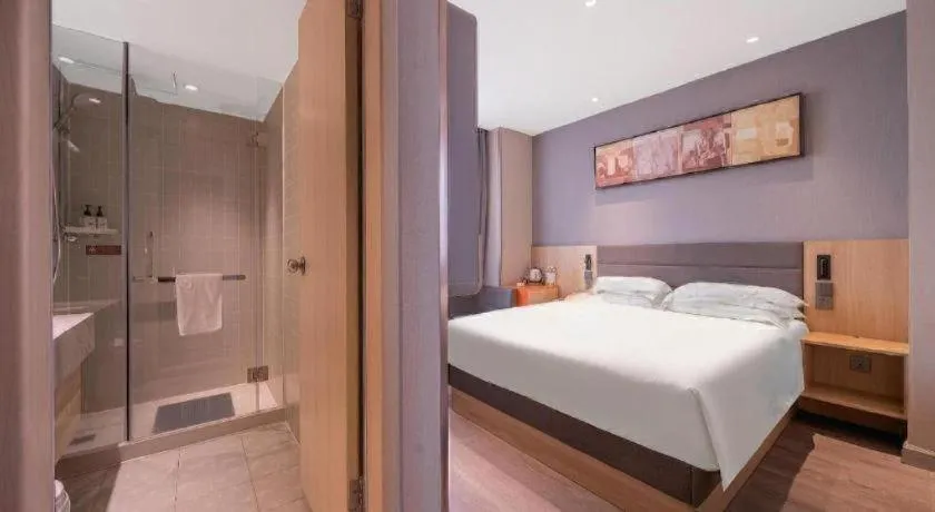 Bed in Jinjiang Inn Quanzhou West Street Kaiyuan Temple