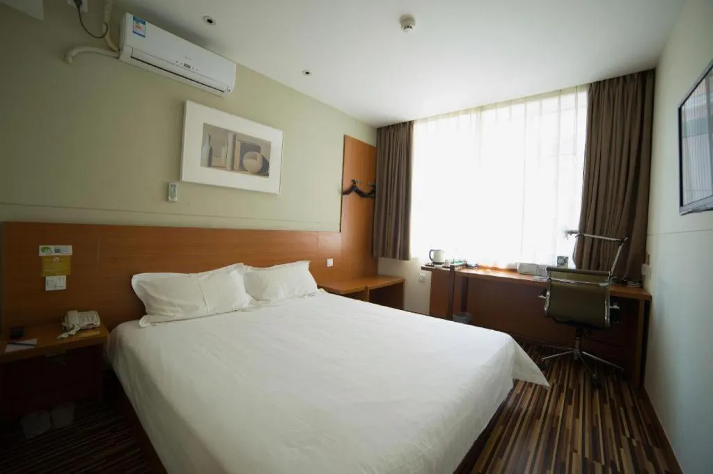 Bed in Jinjiang Inn Style Shenyang The Palace Huaiyuan Gate