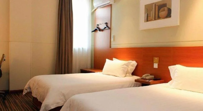 Bed in Jinjiang Inn Style Shenyang The Palace Huaiyuan Gate