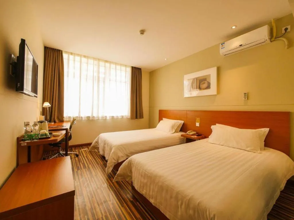 Bed in Jinjiang Inn Style Shenyang The Palace Huaiyuan Gate