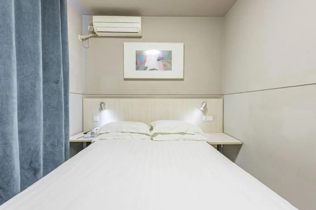 Bed in Jinjiang Inn Cixi Intime City Shanglinfang Pedestrian Street