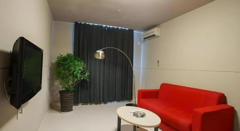 Jinjiang Inn Cixi Intime City Shanglinfang Pedestrian Street