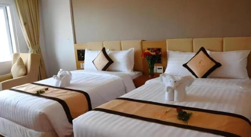 Bed in Mekong My Tho Hotel