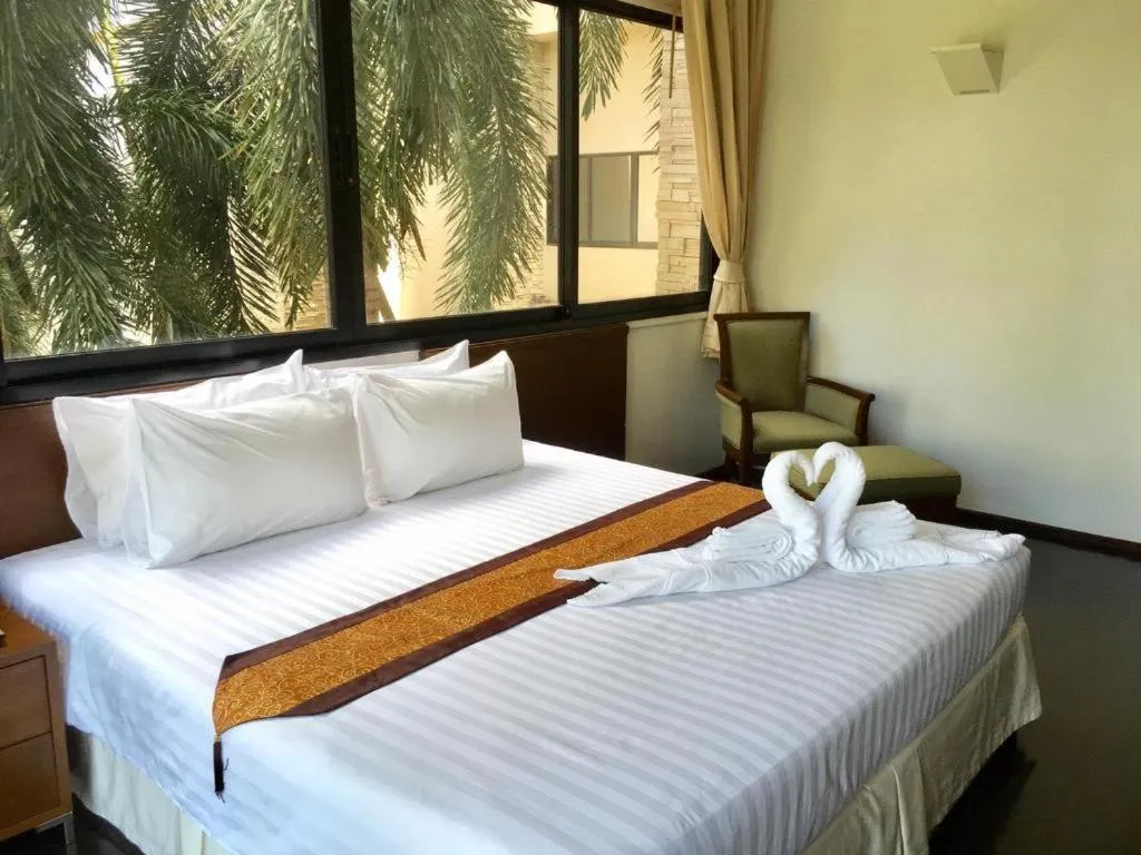 Bed in Suwan Golf & Country Club