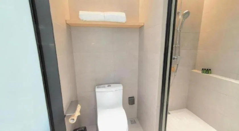 Home Inn Plus Shanghai Pudong Airport Chuansha Branch